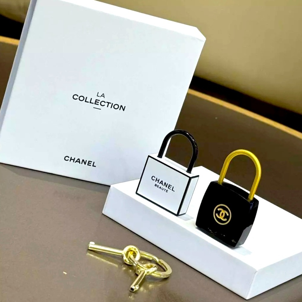 Chanel LA collection 2024 Novelty Lock & Key set - Brand new